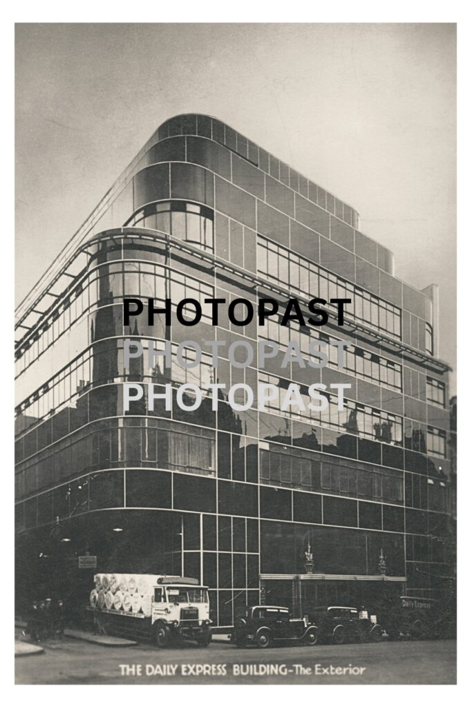 Old postcard of The Daily Express Building, Great Ancoats Street, Manchester