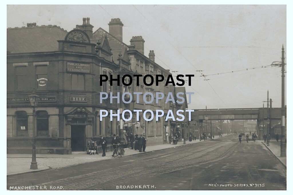 Old postcard showing Manchester Road, Broadheath, Altrincham