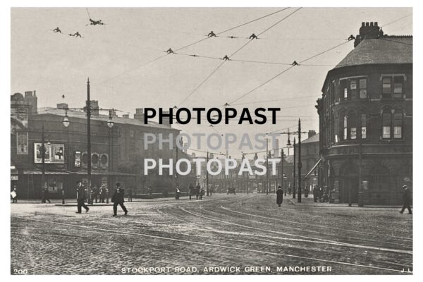 Old postcard of Stockport Road,
Ardwick Green, Manchester
