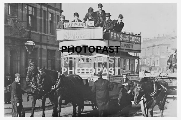 Old postcard of a Horse Drawn Tram Outside The Farm Yard Hotel, Rochdale Road, Harpurhey, Manchester