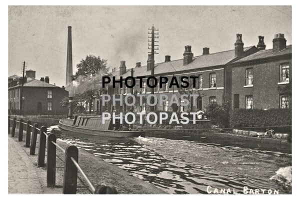 Old postcard of The Bridgewater Canal, Barton Road, Barton, Eccles, Manchester