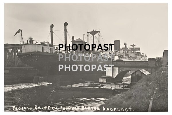 Old postcard of SS Pacific Shipper Passing Through Barton Bridge, Manchester Ship Canal, Barton, Eccles, Manchester