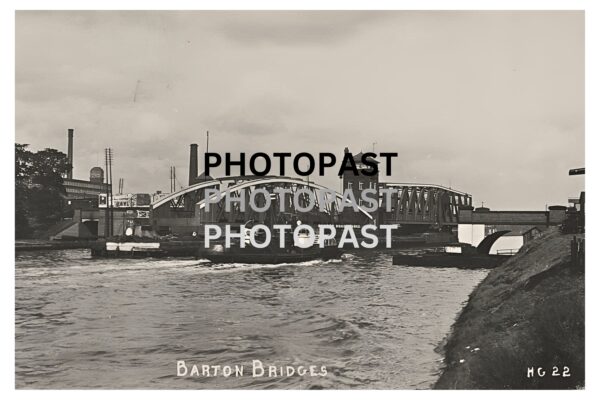 Old postcard of a tug going through Barton Bridges, Manchester Ship Canal, Barton, Eccles, Manchester