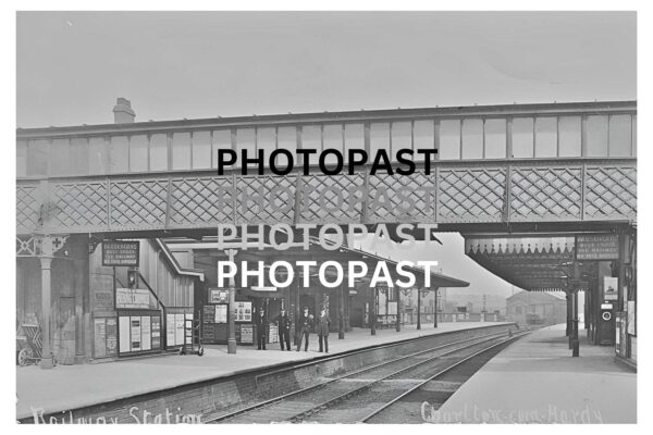 Old postcard of Chorlton-cum-Hardy Railway Station, Chorlton, Manchester